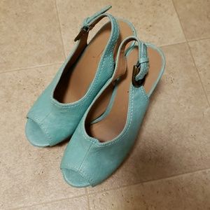 Gomax tiny dancer shoes not been worn